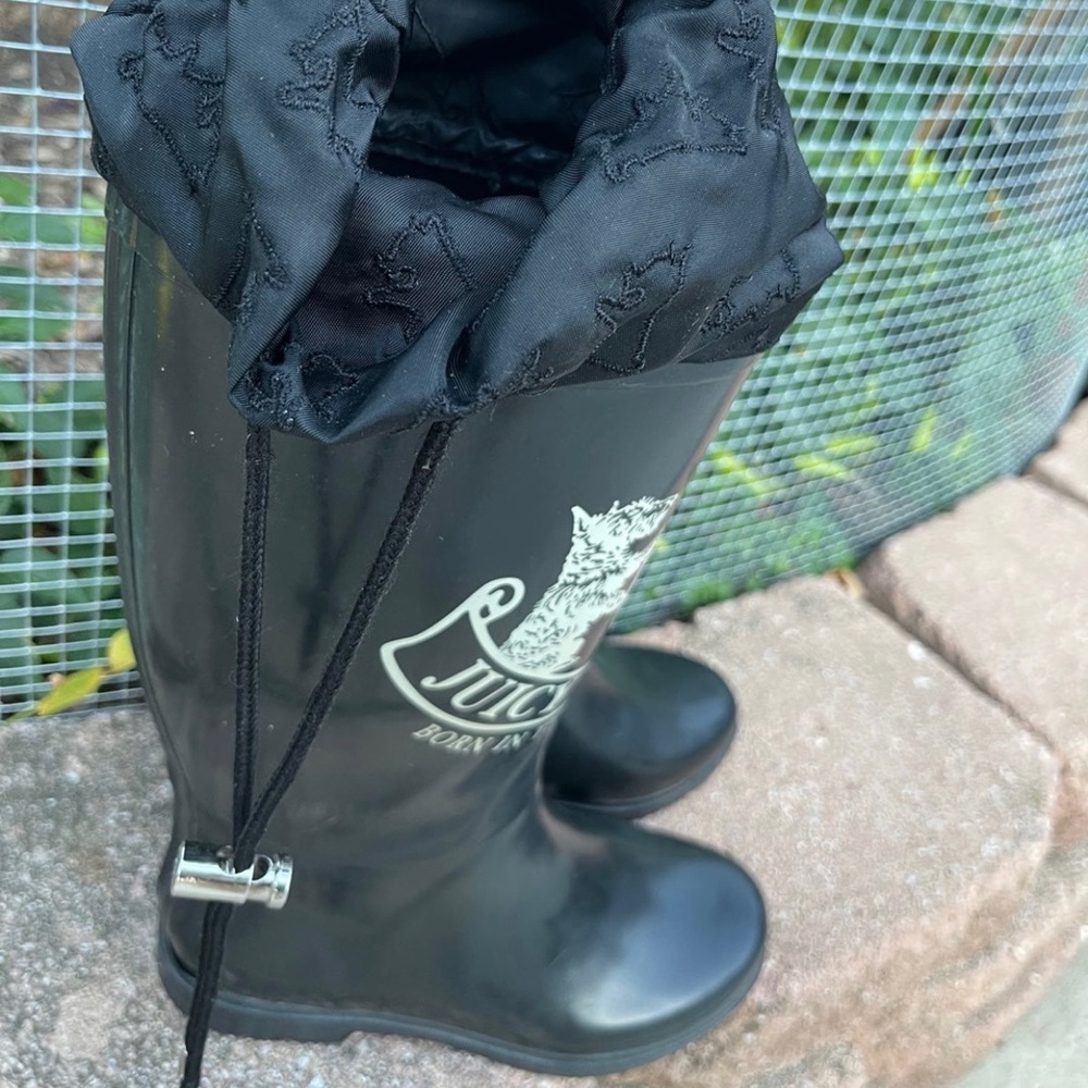 Juicy Couture Authentic - image 2